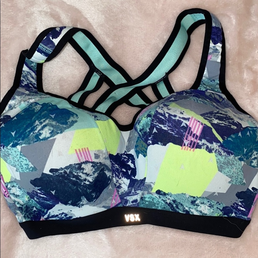 Victoria secret sports bra